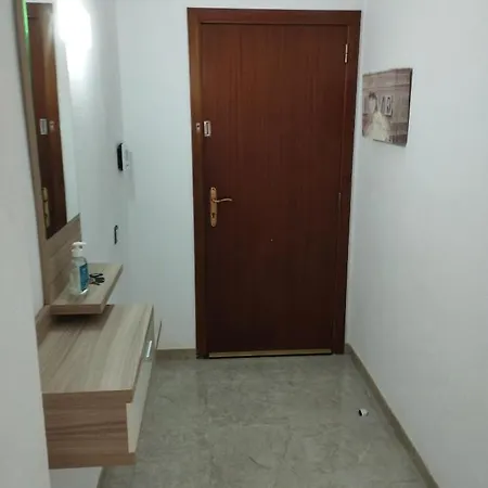 Apartment Primera Linea De Mar En Ebrehogar